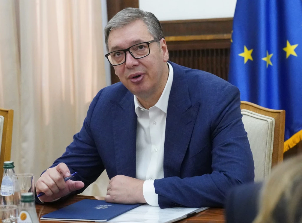 407129_vucic-ebrd-sastanak_f.webp