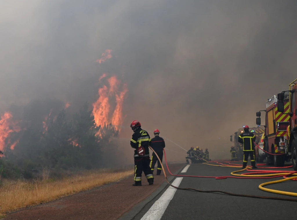 408426_france-wildfires_f.webp