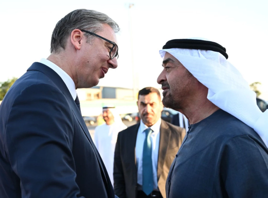 409826_vucic-binzajed-docek_f.webp