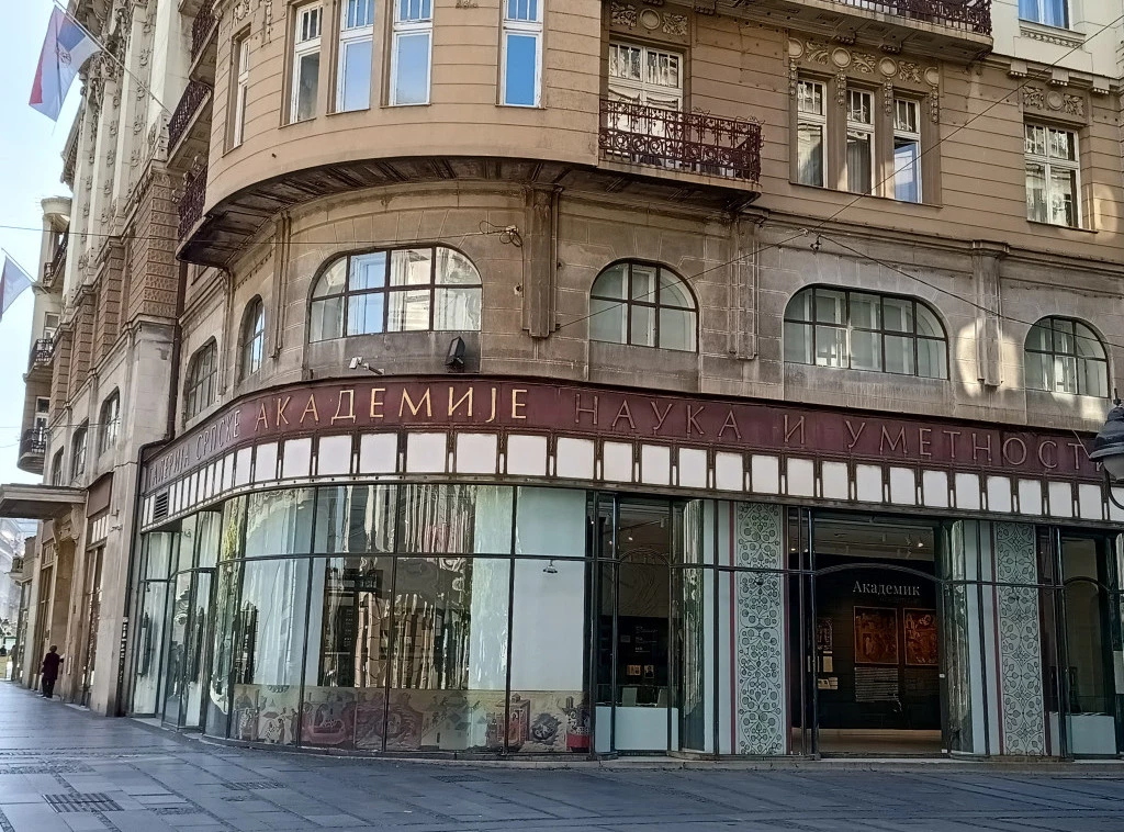 171519_img-20241001-103330396-hdr_f.webp