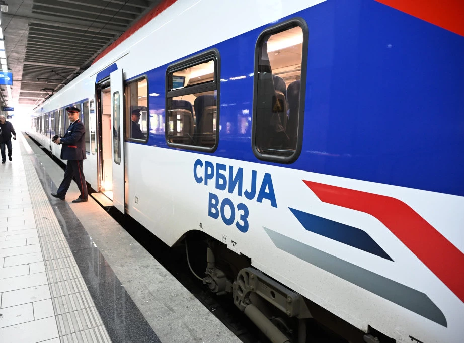 391874_srbijavoz-praznici-puzovic_f.webp