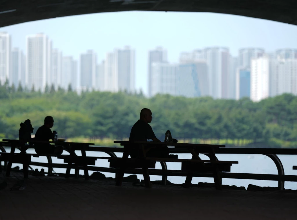 411309_south-korea-extreme-weather-heat_f.webp