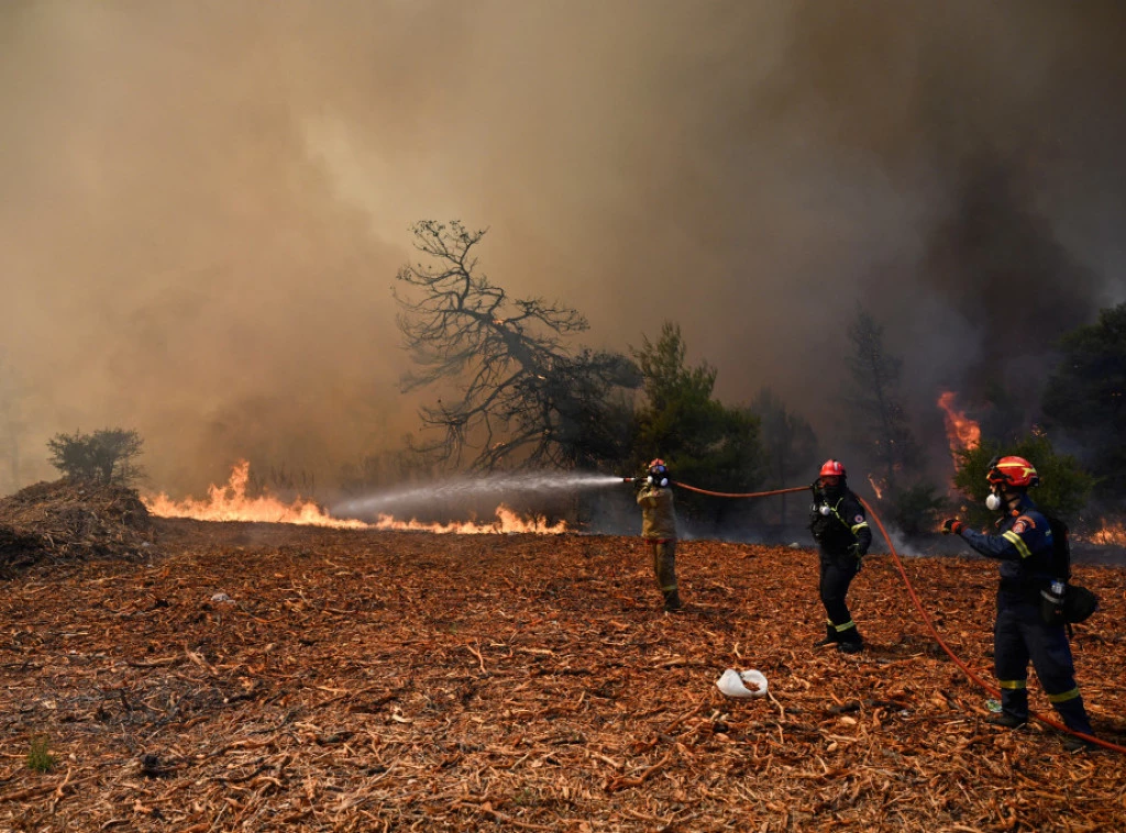 412701_greece-wildfires_f.webp