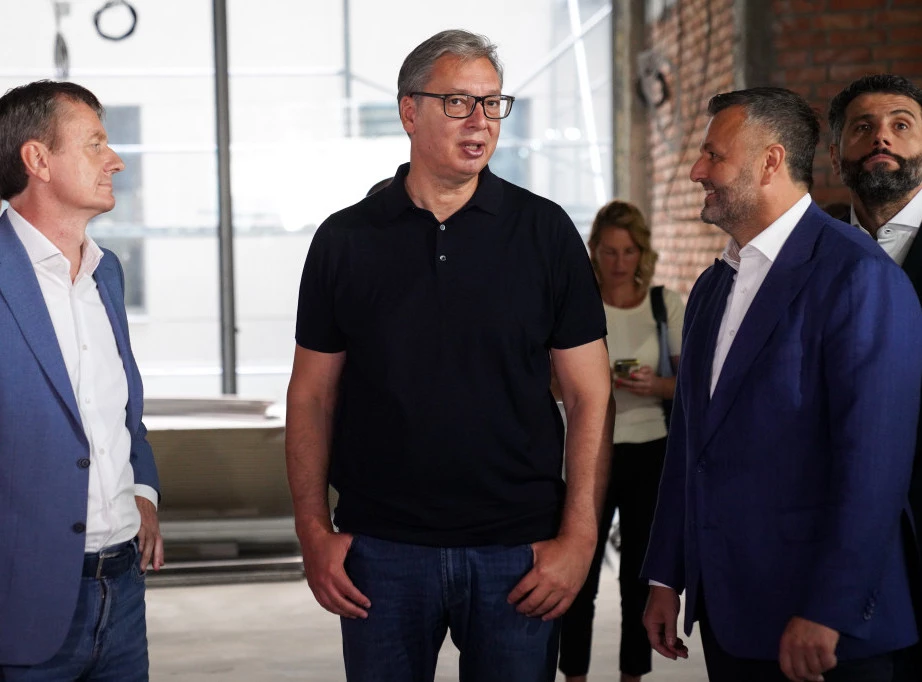 414733_tirsova-obilzak-vucic_f.webp